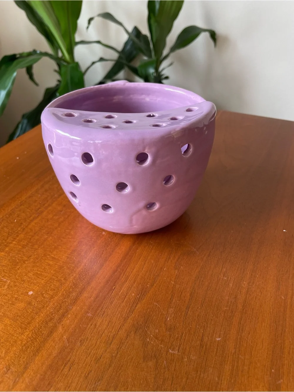 Lavender Ceramic Berry Bowl with Handle and Built-In Strainer